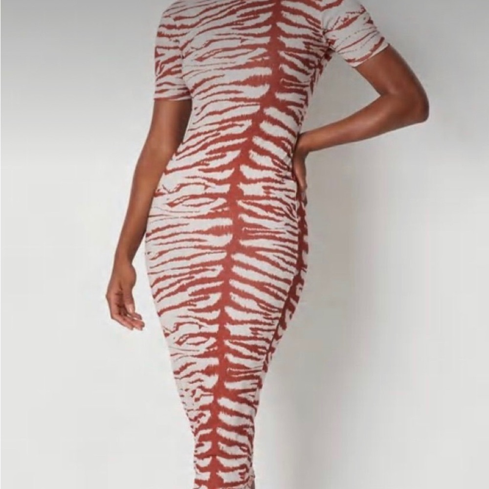 NWT rust animal print scoop back midaxi Missguided dress